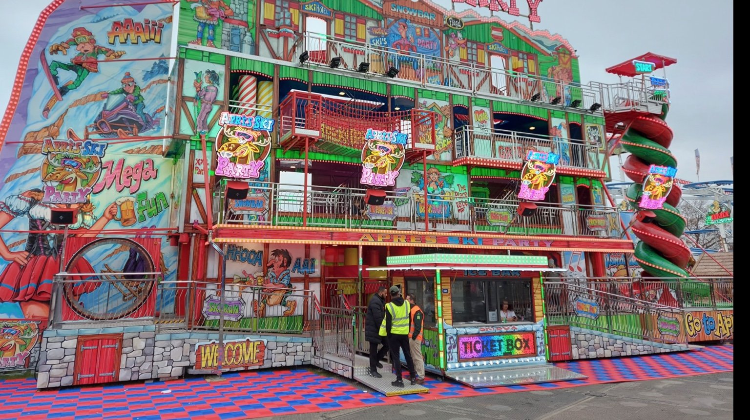 Funhouse of doolhof huren voor event, festival of bedrijfsfeest in België